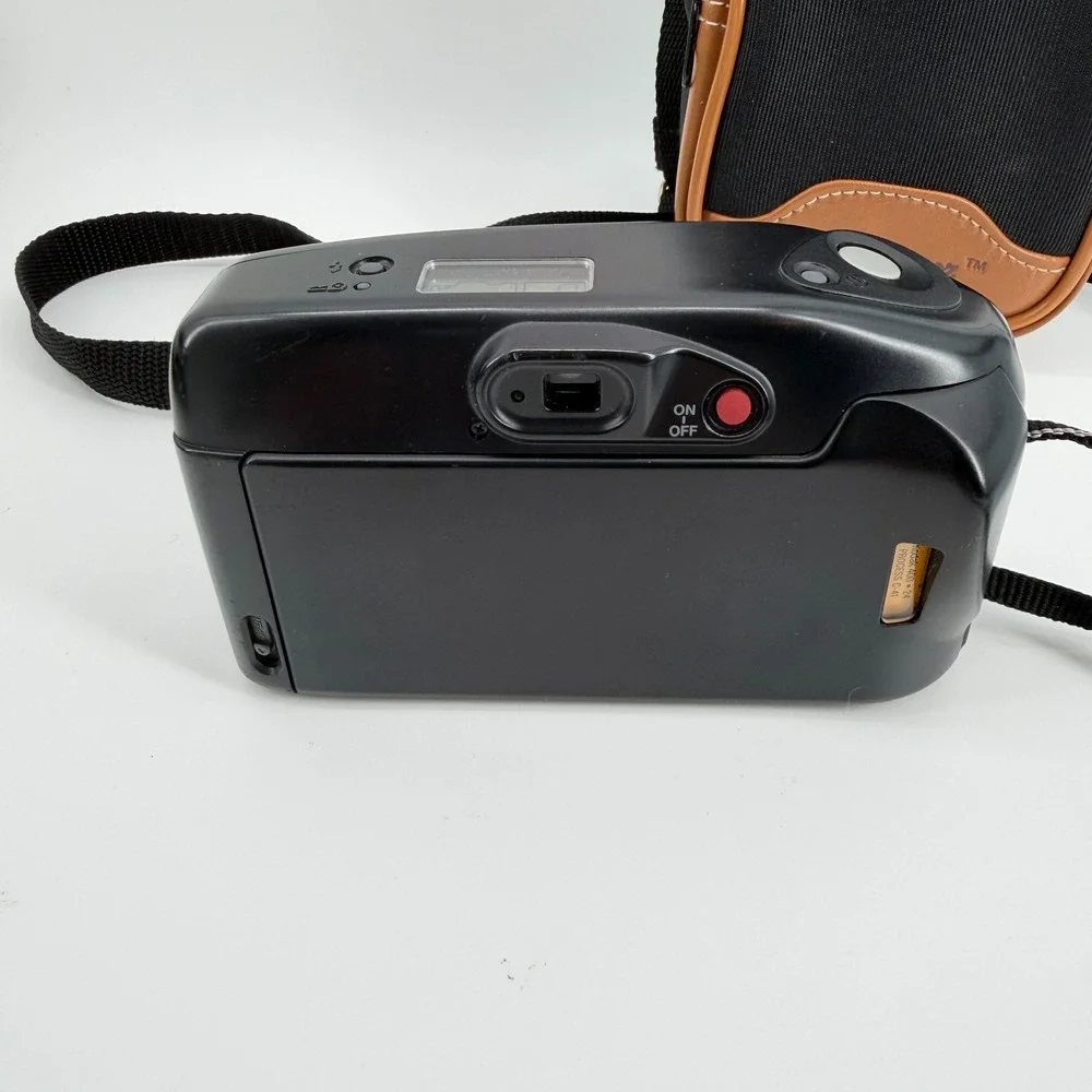 Canon Sure Shot Zoom-S Point & Shoot 35mm Film Camera + Manual + Carrying Case